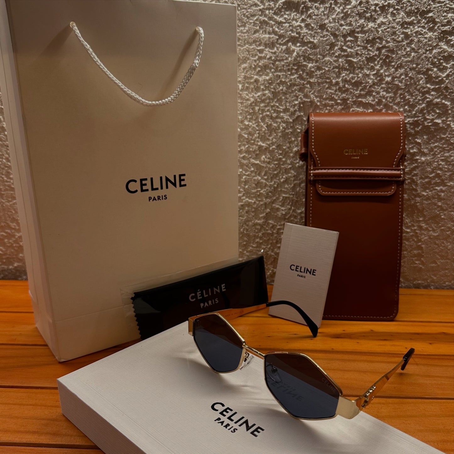 CELINE TRIOMPHE