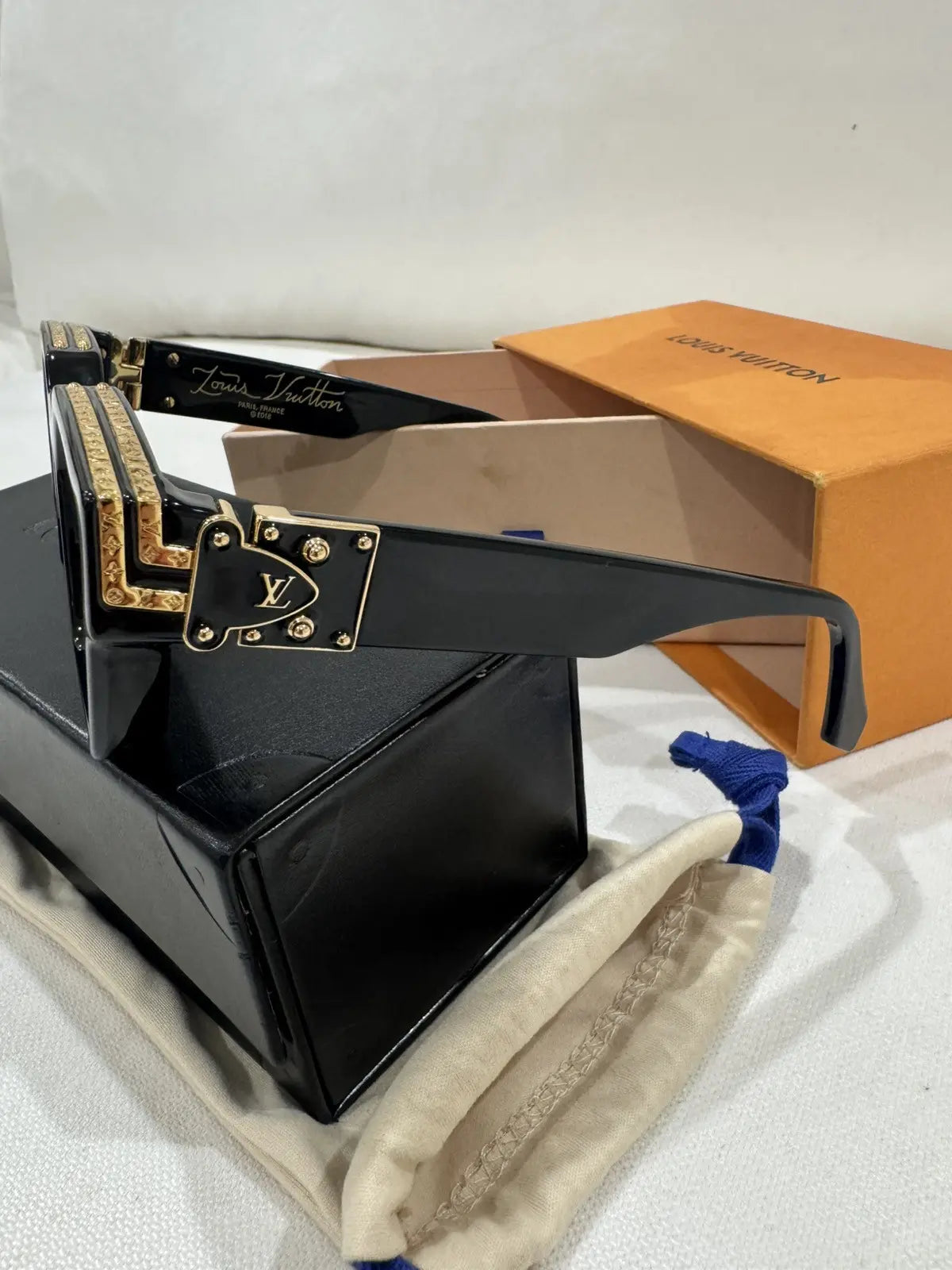 LOUIS VUITTON 1:1 MILLONAIRE