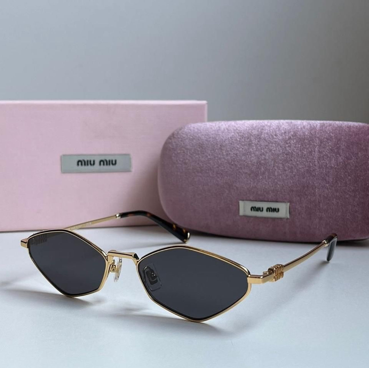 MIU MIU MU 56ZS