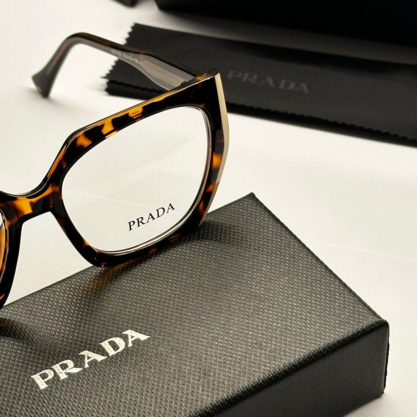 PRADA PR16ZV - ARMAZON