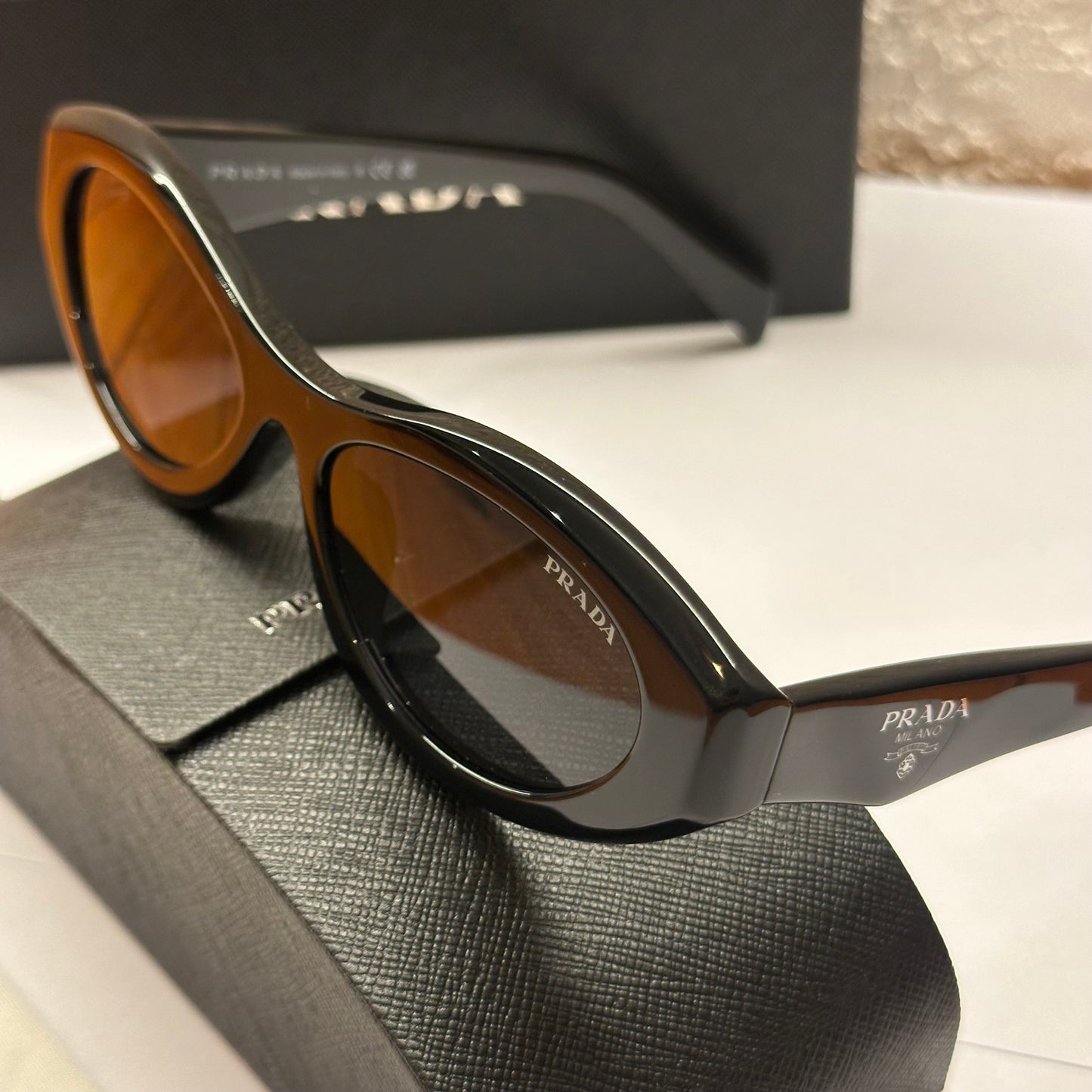 PRADA 26ZS