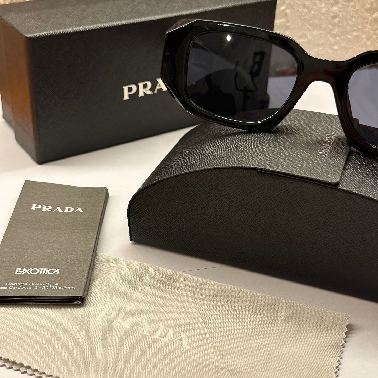 PRADA 17WS