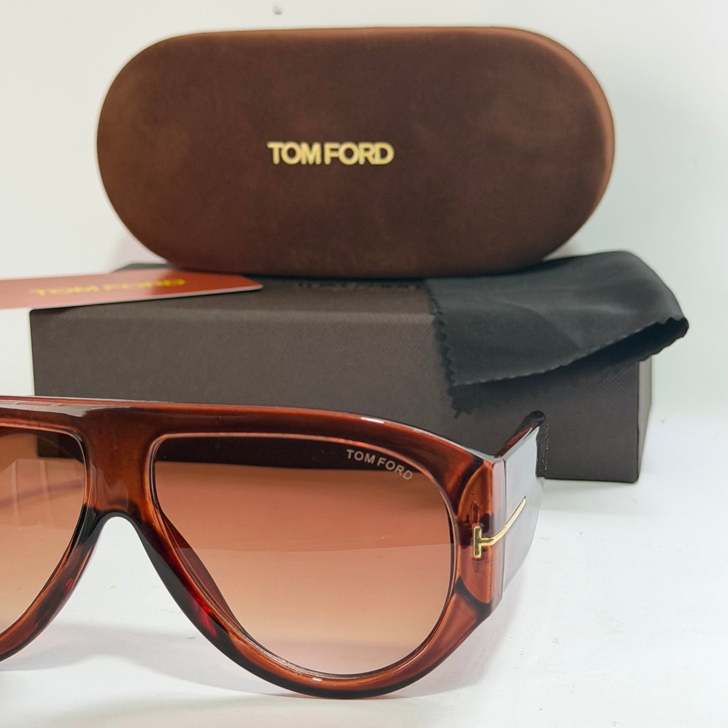TOM FORD BRONSON