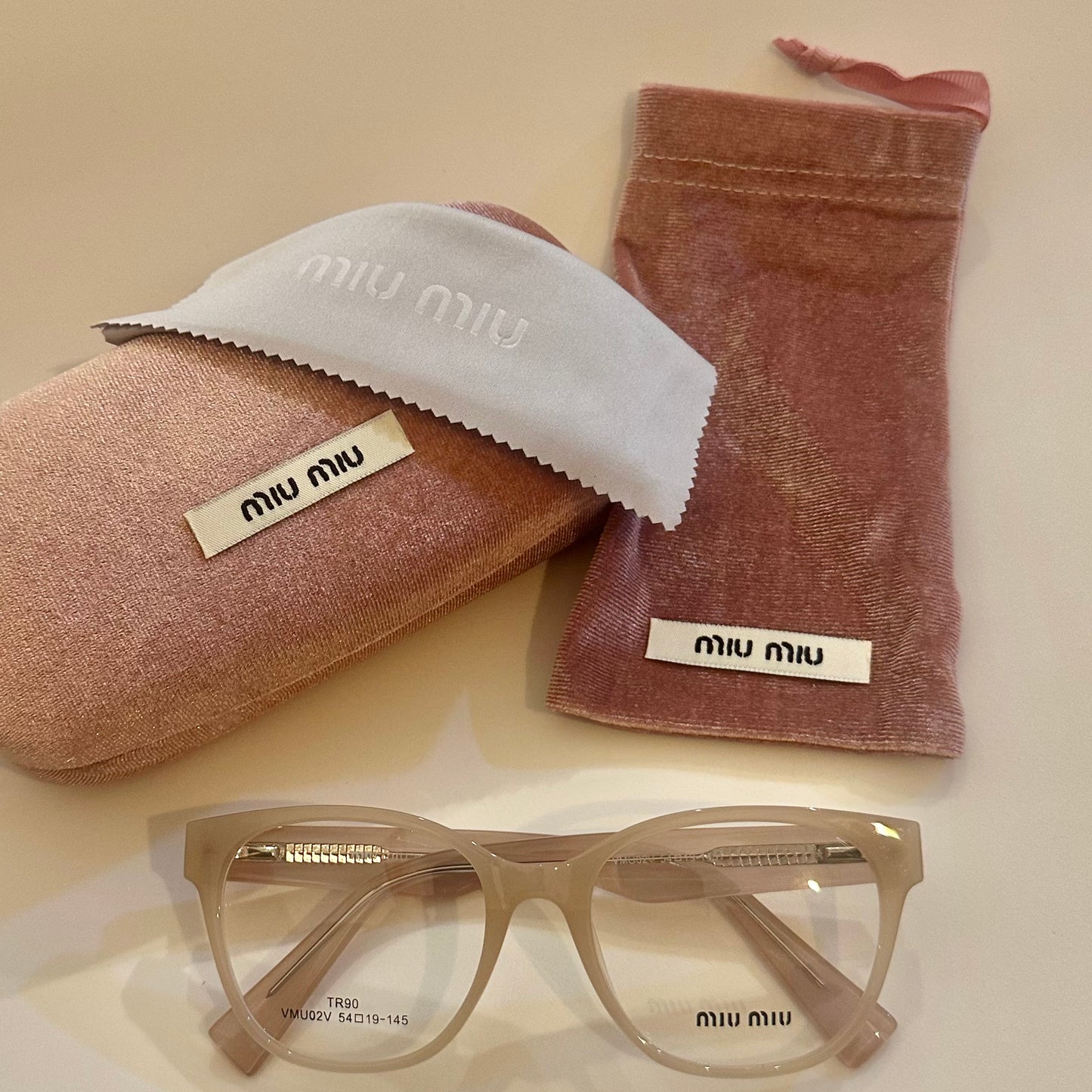 MIU MIU 02VV
