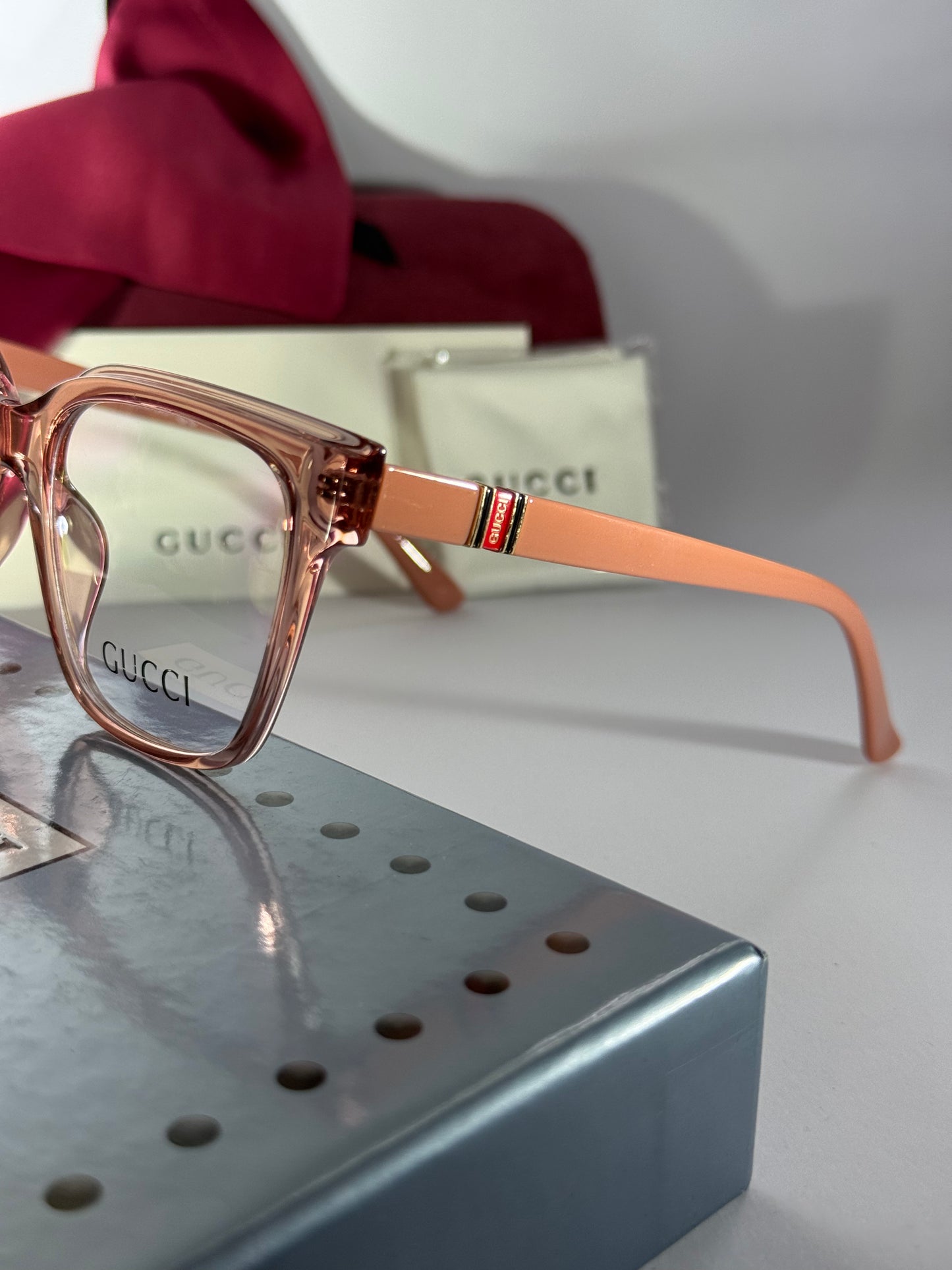 GUCCI GG01840 / ARMAZON