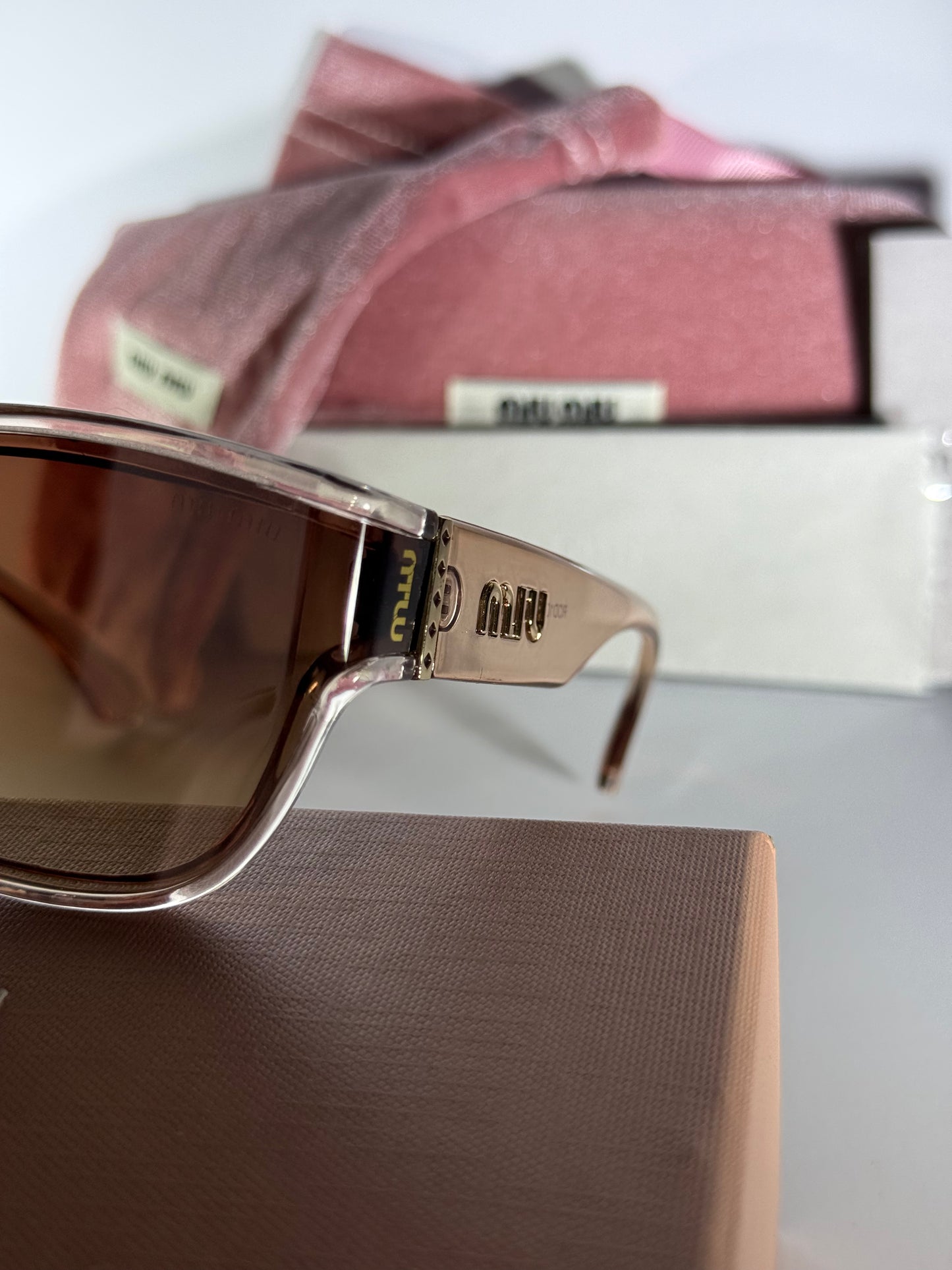 MIU MIU M72