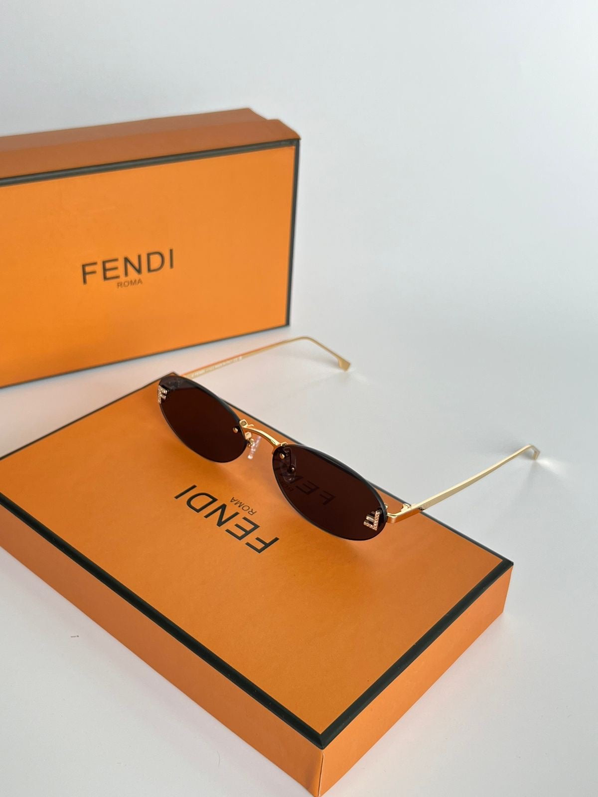 FENDI FE4075US