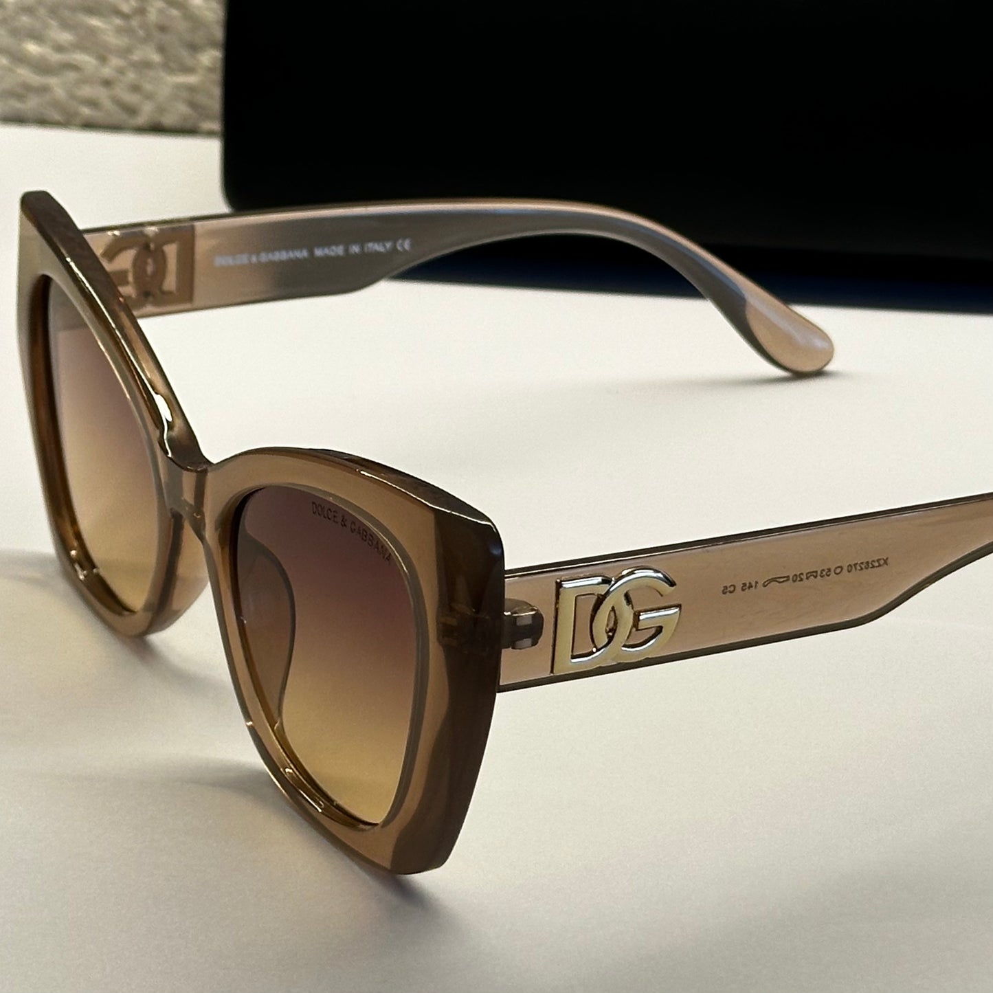 DOLCE GABBANA DG43