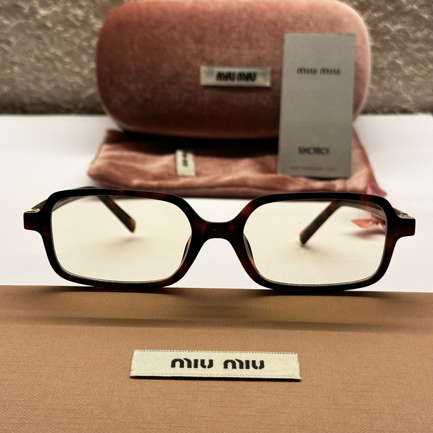 MIU MIU REGARD - ARMAZON