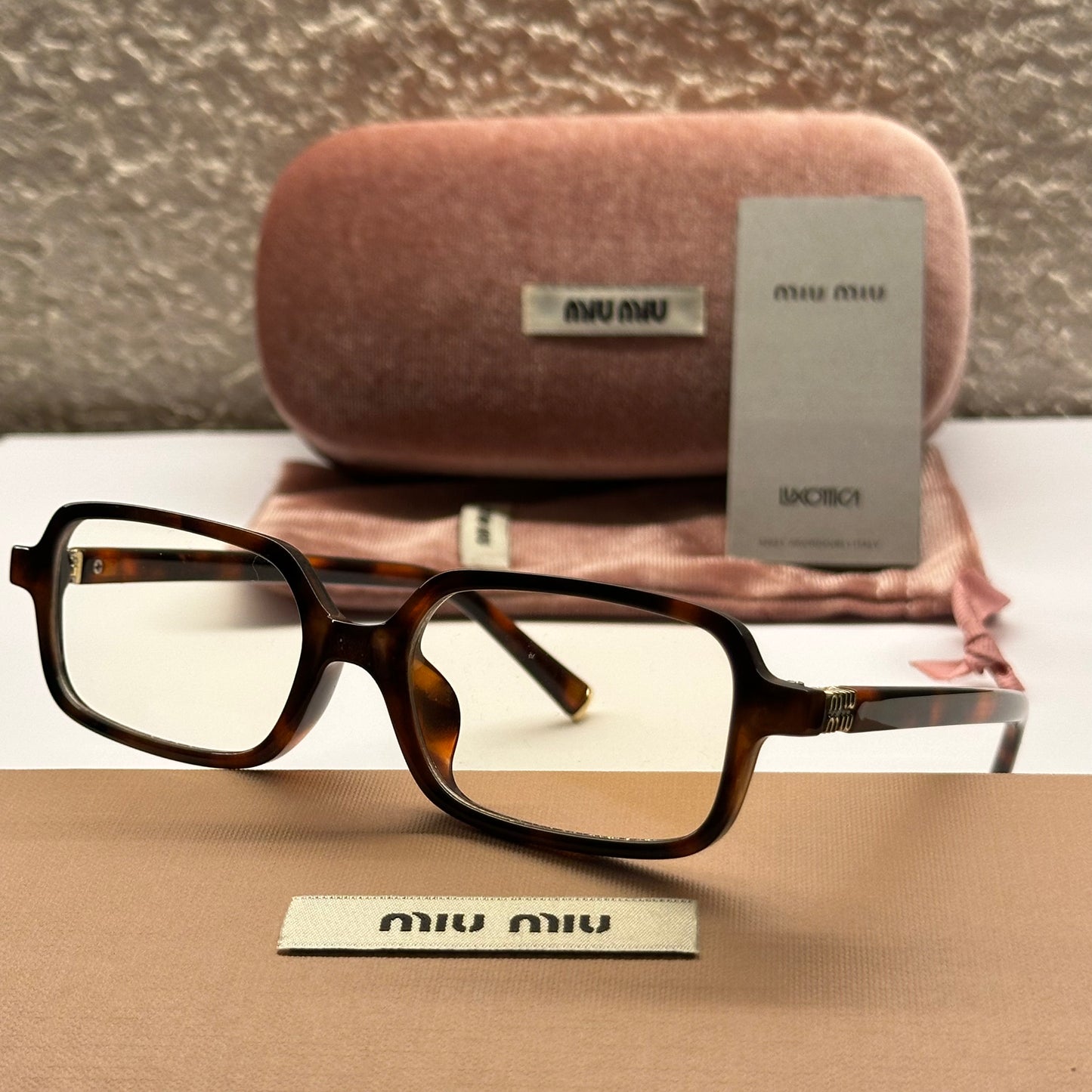MIU MIU REGARD - ARMAZON
