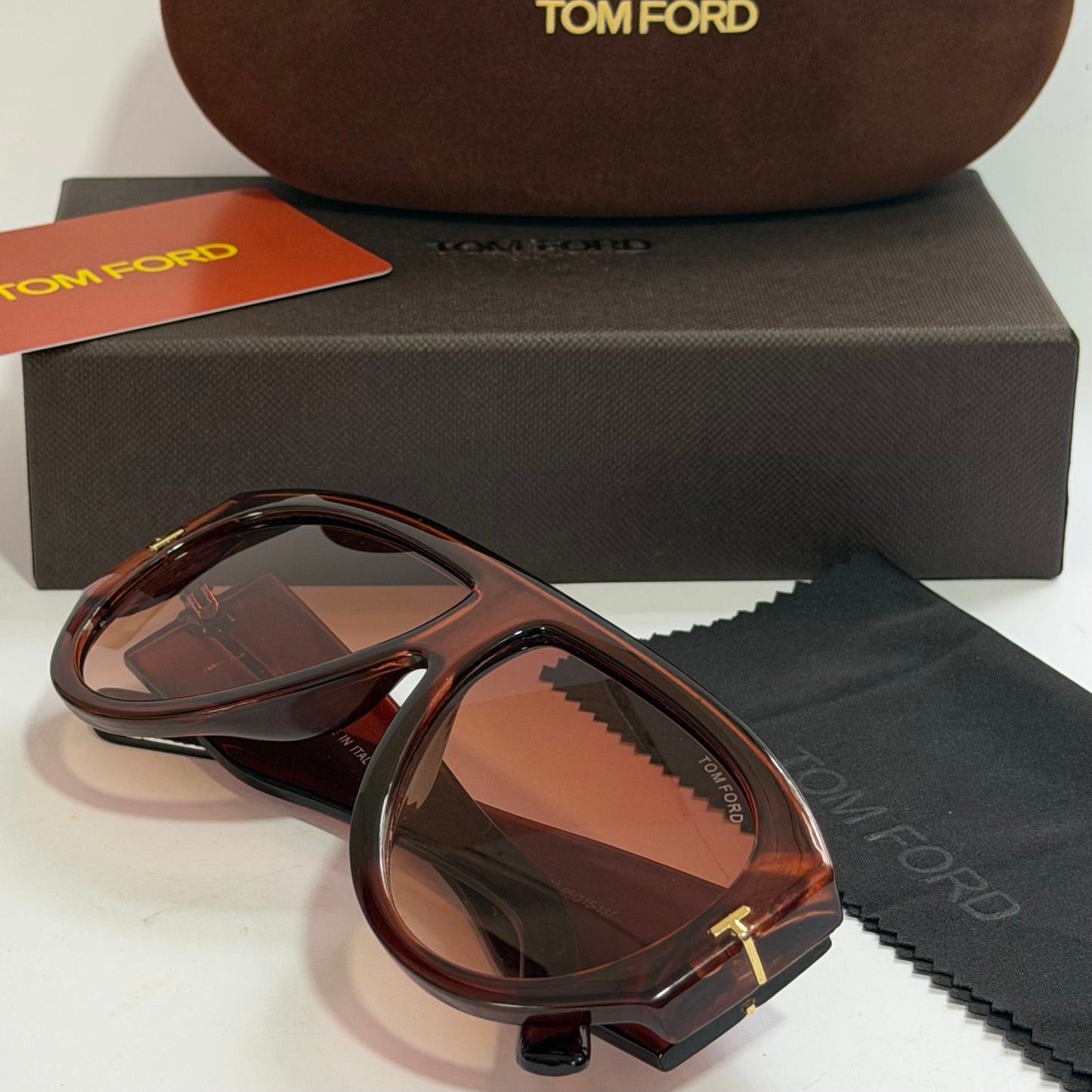 TOM FORD BRONSON